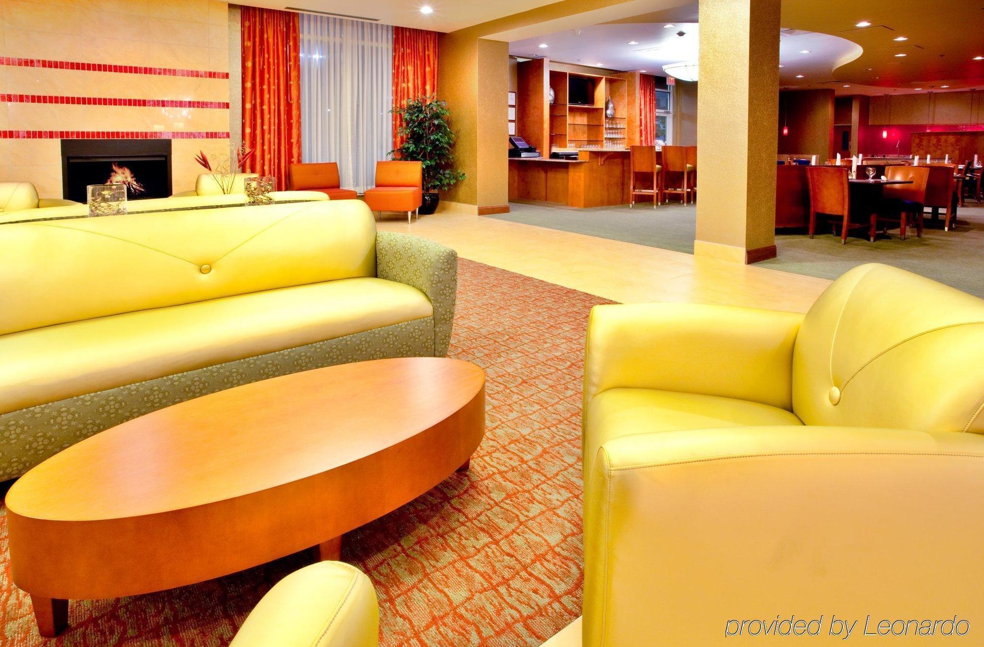 Doubletree Richmond Airport Hotel Sandston Interior photo
